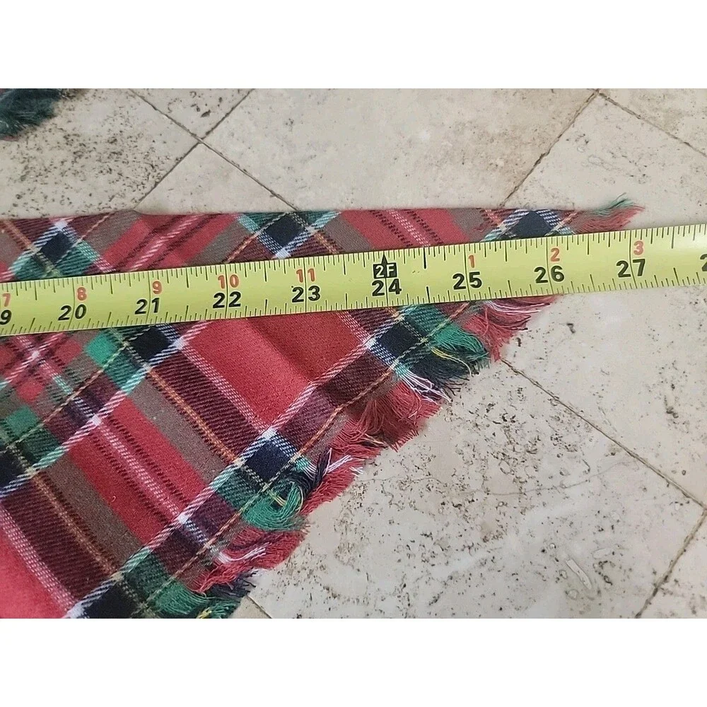 Christmas Dog Bandanas 2 PCS Plaid Two-Sided Scarf with Tassels Red-Green